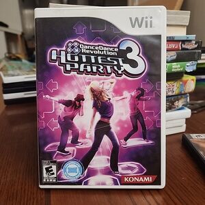 Dance Dance Revolution: Hottest Party 3 (Nintendo Wii, 2009) Video Game